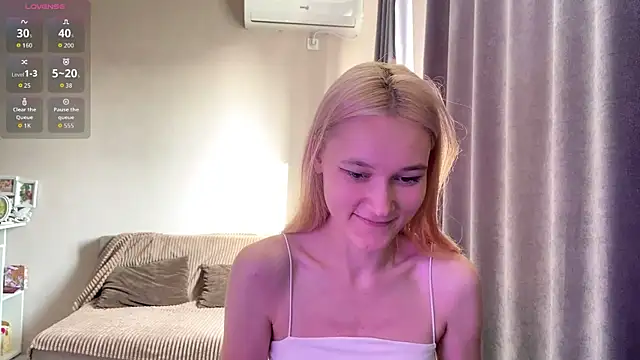 TwinedPeril online show from 11-08-25, 07:08