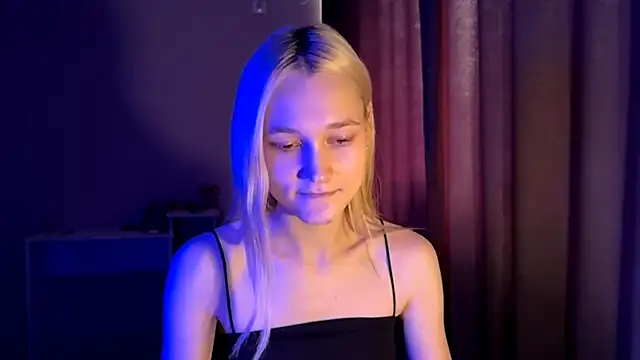 TwinedPeril online show from 11-20-25, 07:19