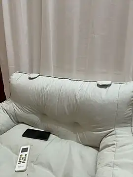 AZ37866 online show from 10-19-25, 09:32