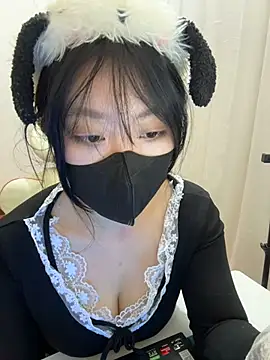 AZ37866 online show from 12-18-25, 01:17