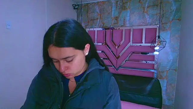 lorem adams online show from 11-17-25, 11:27