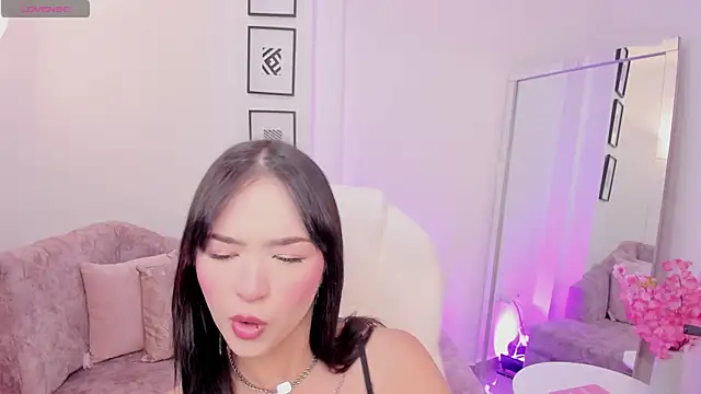 Alessia Yorks online show from 10-06-25, 12:13