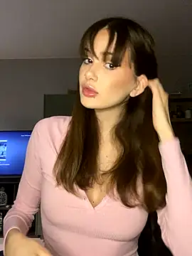 SoShyEmmyyy online show from 10-12-25, 08:52