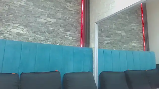 Lil Rose2006 online show from 11-07-25, 01:00