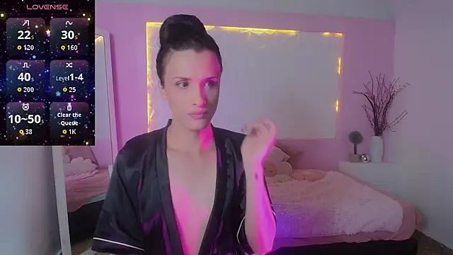 IsabelFernandez online show from 11-14-25, 03:16