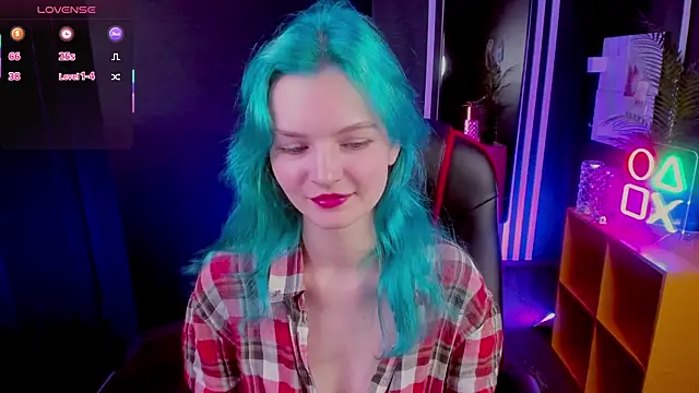 Lika Sky online show from 11-30-25, 11:03