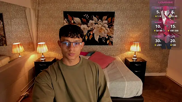 mike wills3 online show from 11-06-25, 03:18