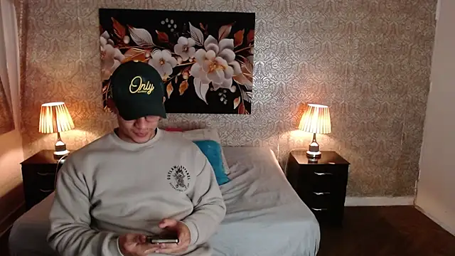 mike wills3 online show from 11-20-25, 01:00