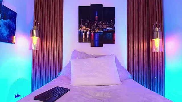 Snapshot of EvaGoddess_ chatting on 11-21-25, 08:18 EvaGoddess online show from 11-21-25, 08:18