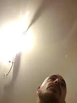 jimmyking1004    online show from 11-20-25, 10:31