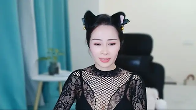 cfxc0317 online show from 12-19-25, 12:34