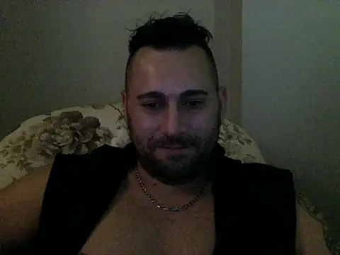 Snapshot of izlebeni_ chatting on 11-16-25, 07:41 izlebeni online show from 11-16-25, 07:41