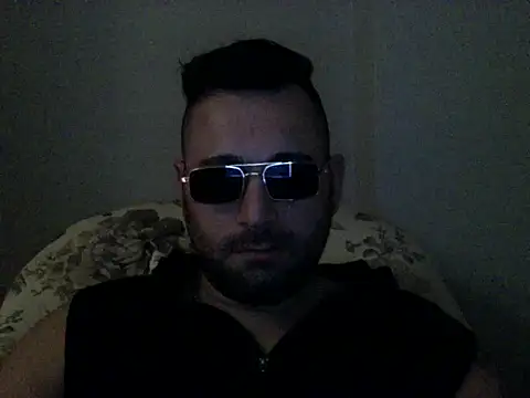 Snapshot of izlebeni_ chatting on 11-17-25, 06:46 izlebeni online show from 11-17-25, 06:46