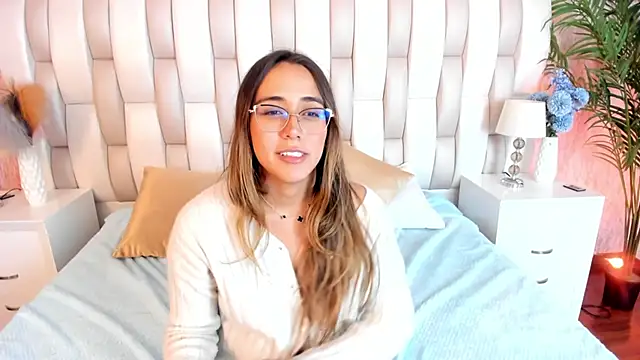 sara ospina  online show from 10-01-25, 08:31
