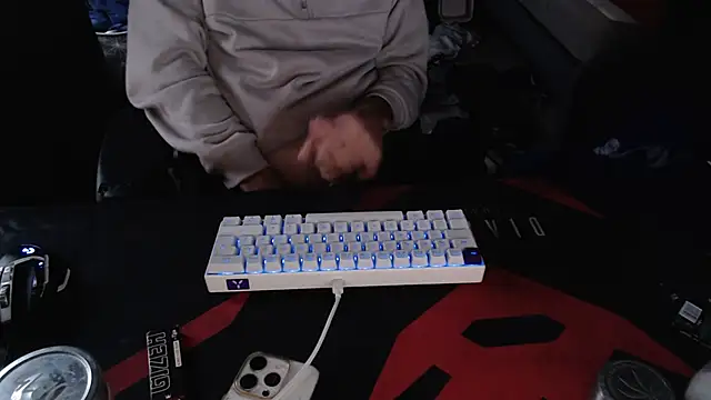 geil20CM2 online show from 10-13-25, 04:40