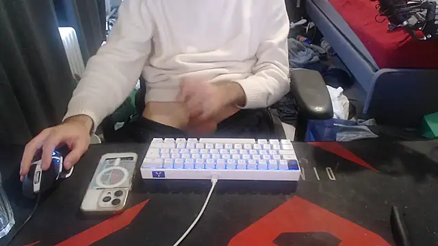 geil20CM2 online show from 11-09-25, 03:10