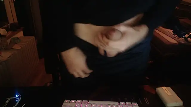 geil20CM2 online show from 11-21-25, 04:38