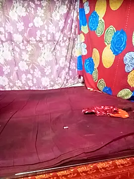 desibhabhi22222 online show from 11-09-25, 05:17