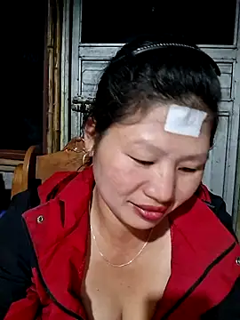 diamond-- online show from 10-26-25, 01:28