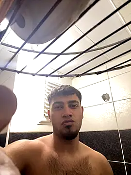 Snapshot of astoperaa chatting on 10-08-25, 06:16 astoperaa online show from 10-08-25, 06:16