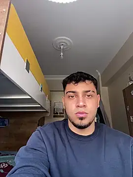 Snapshot of astoperaa chatting on 11-28-25, 10:18 astoperaa online show from 11-28-25, 10:18