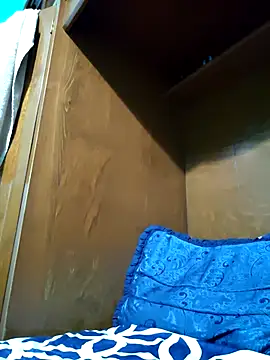 Snapshot of Carlos27hot chatting on 11-18-25, 07:46 Carlos27hot online show from 11-18-25, 07:46