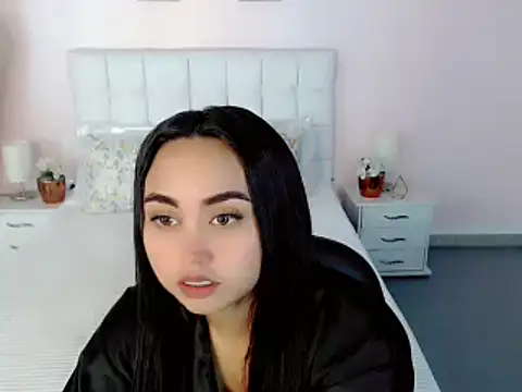 Celeste Monserrath online show from 10-12-25, 12:15
