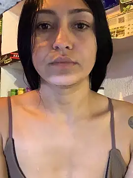 Snapshot of milk-love1226 chatting on 10-29-25, 05:58 milk-love1226 online show from 10-29-25, 05:58