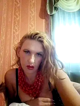 Snapshot of LaraDiva7799 chatting on 10-16-25, 01:45 LaraDiva7799 online show from 10-16-25, 01:45