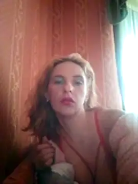 Snapshot of LaraDiva7799 chatting on 10-17-25, 01:03 LaraDiva7799 online show from 10-17-25, 01:03