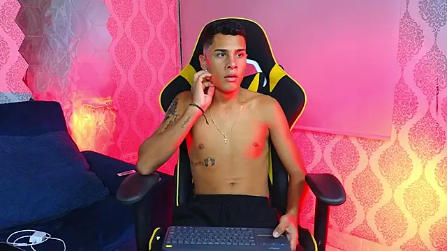 Twink davidxx online show from 09-20-25, 07:37