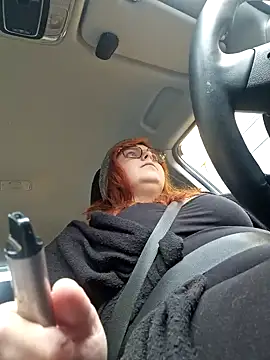 Chrissiosaurus online show from 10-15-25, 12:16