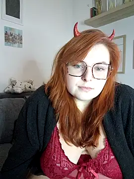 Chrissiosaurus online show from 10-30-25, 01:23