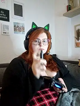 Chrissiosaurus online show from 11-03-25, 02:18