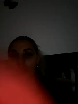 Giullyaxx online show from 10-07-25, 02:47