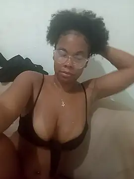 PrettahSantos online show from 12-04-25, 06:49