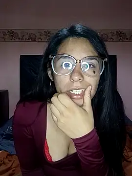 lucixxx14 online show from 11-18-25, 09:36