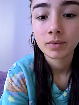 Snapshot of Innerpeace_ chatting on 10-08-25, 01:53 Innerpeace online show from 10-08-25, 01:53