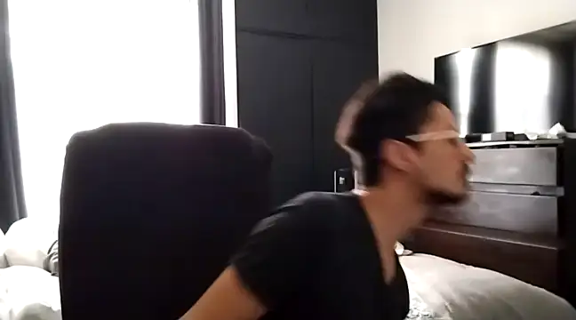 JustBrunox online show from 03-17-25, 09:02