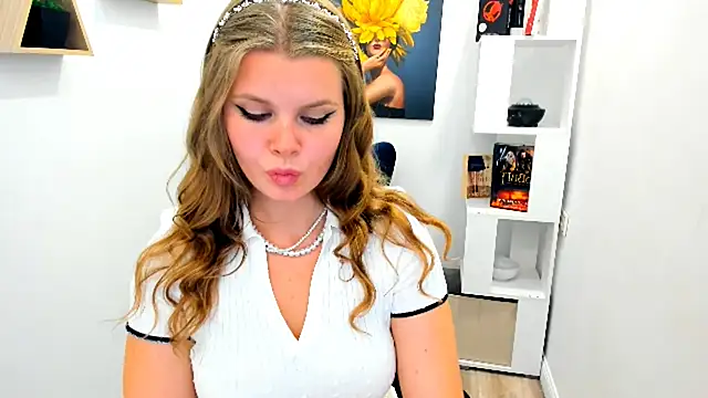 WildeDesiree online show from 10-08-25, 11:41