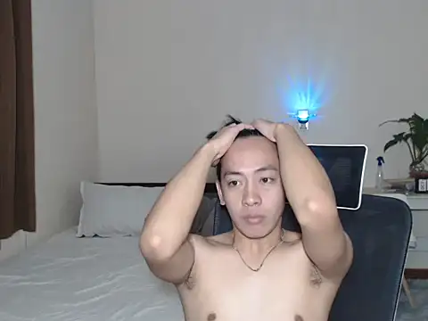 Snapshot of niel_cumshow chatting on 10-26-25, 05:24 niel cumshow online show from 10-26-25, 05:24