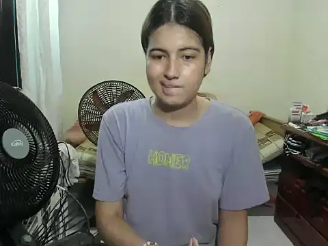 Snapshot of Mirage_Sertori chatting on 11-20-25, 09:58 Mirage Sertori online show from 11-20-25, 09:58