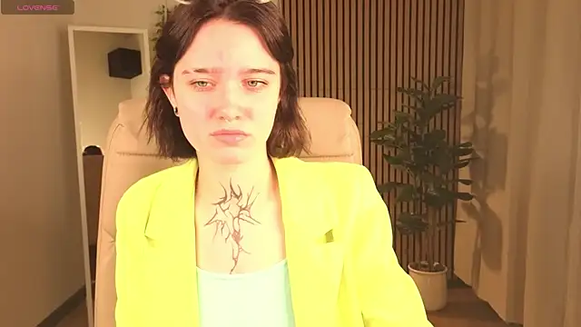 Elastikisss online show from 10-10-25, 02:32