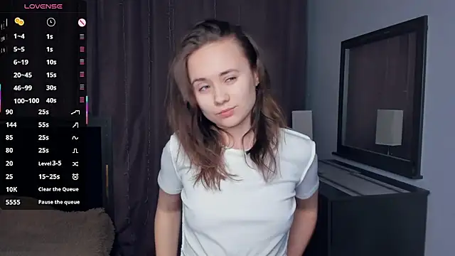 Crysta1Eva  online show from 02-10-26, 07:40