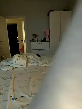 LinaViam online show from 10-15-25, 10:15