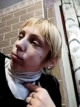 Ponka2011 online show from 11-24-25, 06:46