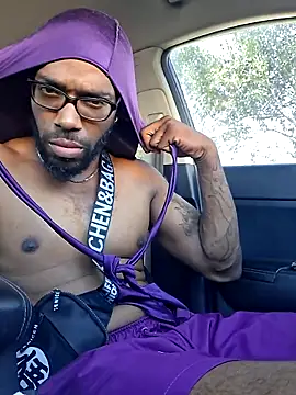 Snapshot of 214KingLonggg chatting on 03-12-26, 09:54 214KingLonggg online show from 03-12-26, 09:54