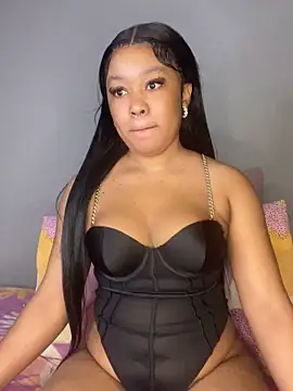 BlackBarbieX23 online show from 10-06-25, 08:06