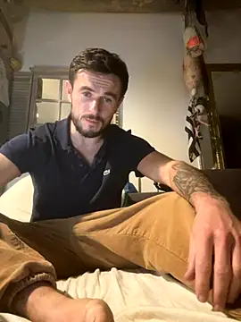 Snapshot of PabloelBraquemart chatting on 11-16-25, 11:10 PabloelBraquemart online show from 11-16-25, 11:10