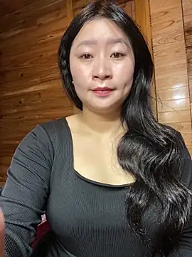 violet-00 online show from 12-21-25, 04:41